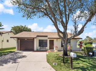 6179 Olivewood Cir, Greenacres, FL 33463