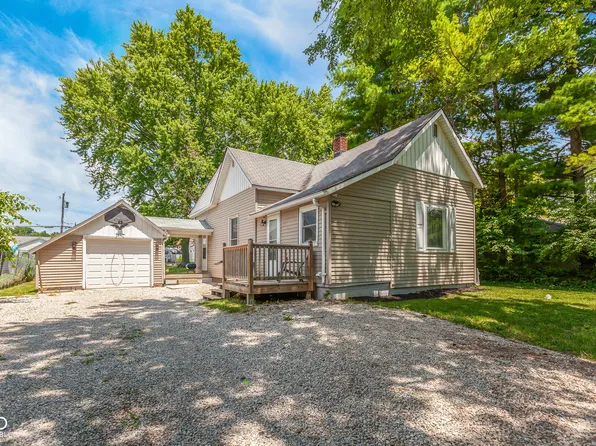 210 E 27th St, Muncie, IN 47302