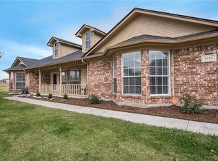 9455 Homestead Ln, Forney, TX 75126
