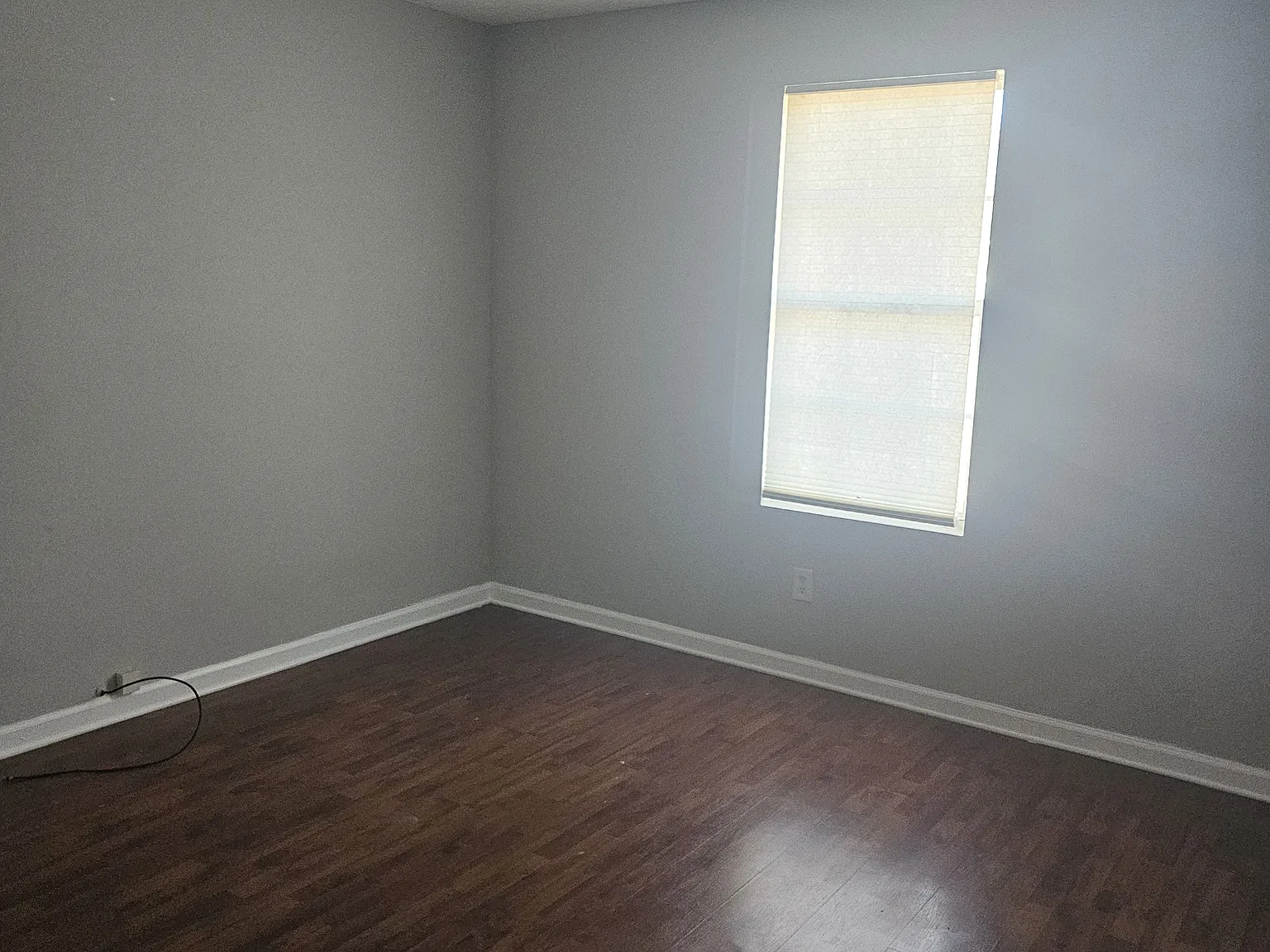 2 bed, 750 sqft, $965 — Photo 2