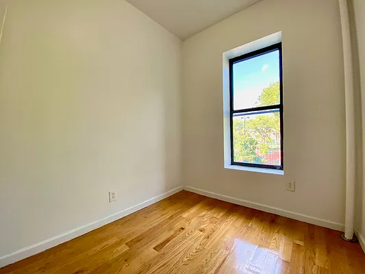 Rented by Corcoran | media 6