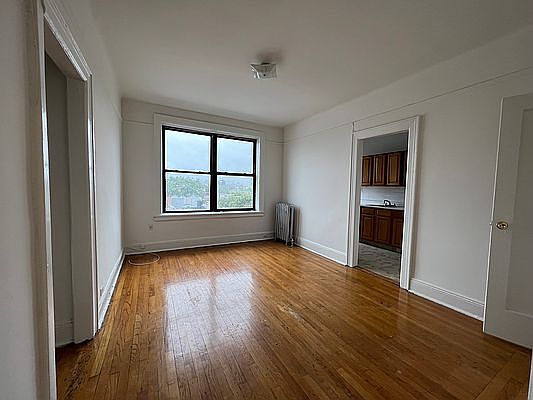 1st image of 3114 35th St APT 5B