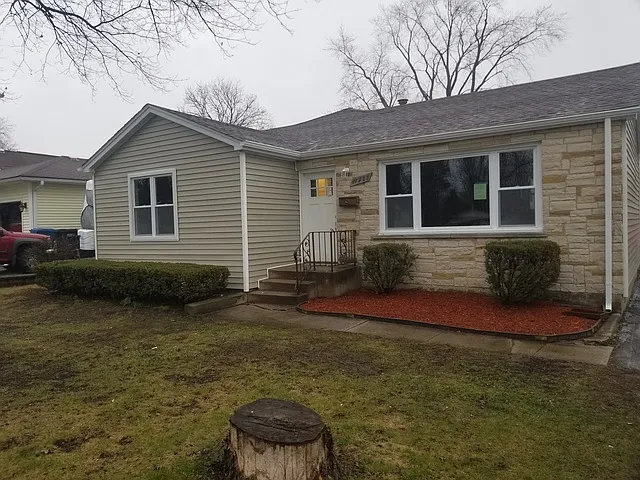 11425 S Normandy Ave photo 1