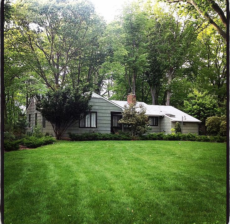 2nd image of 3405 Grand Ave