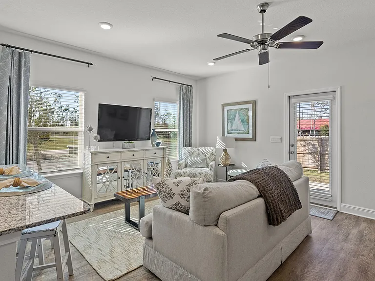Bridge Harbor Townhomes — Photo 14