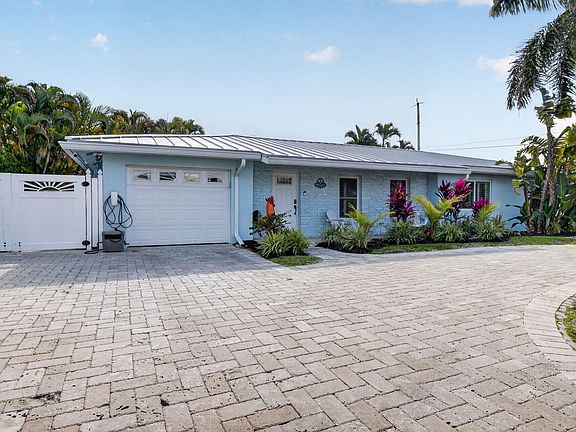 2nd image of 5800 NE 7th Avenue