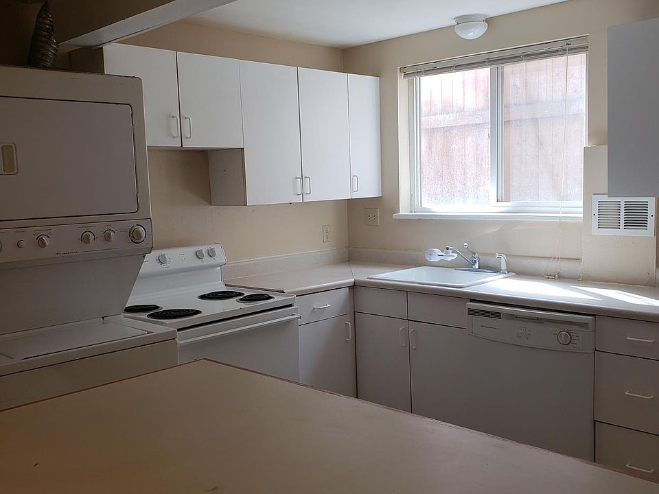 1st image of 1809 Emery St APT 3