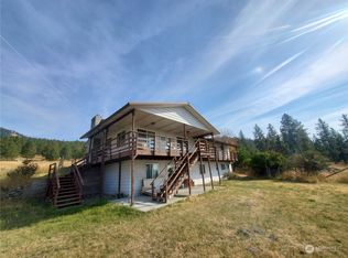 204 Fritz Rd, Riverside, WA 98849