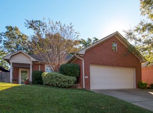 746 Montreal Dr, Longview, TX 75601