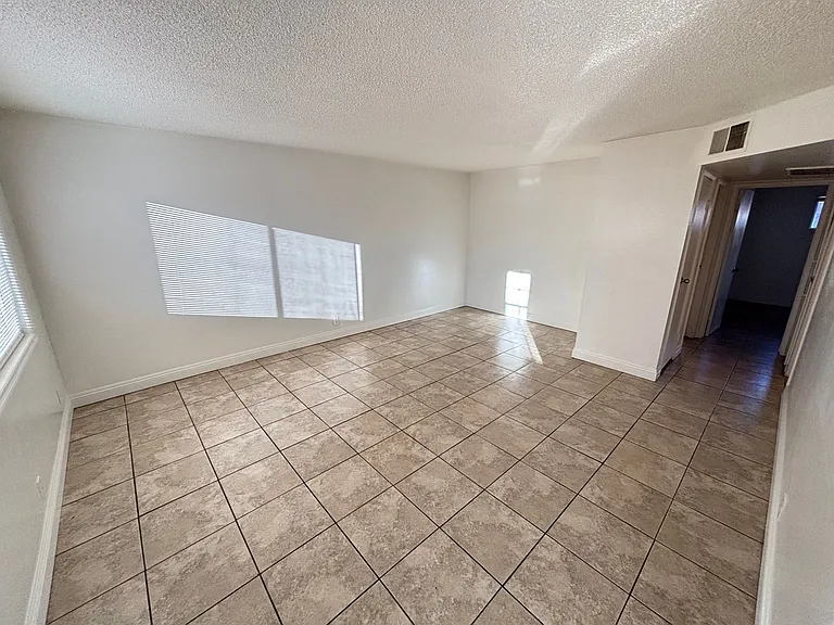 5132 Pebble Beach Blvd #B — Photo 14