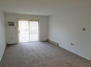 300 N Main St #8, Cedar Grove, WI 53013