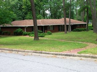 709 Dogwood Dr, Columbus, GA 31907