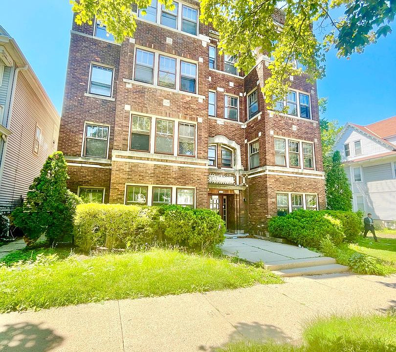 2735 Murray Apartment Rentals Milwaukee, WI Zillow