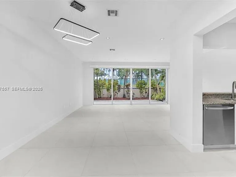 21391 Marina Cove Cir #Townhouse 14-K — Photo 18