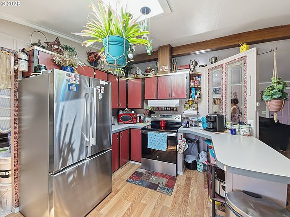 2nd image of 2145 31st St Spc 39