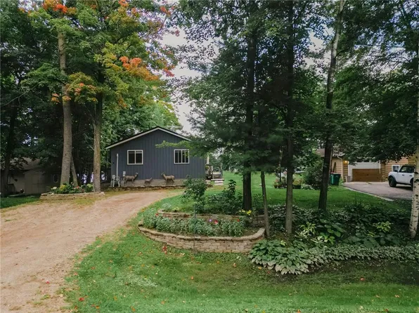 40582 Pequot Dr, Browerville, MN 56438