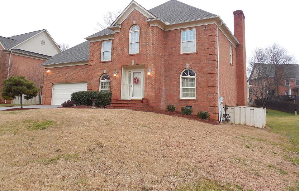 1st image of 633 Sedgley Dr