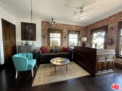 2121 James M Wood Blvd APT 201, Los Angeles, CA, 90006