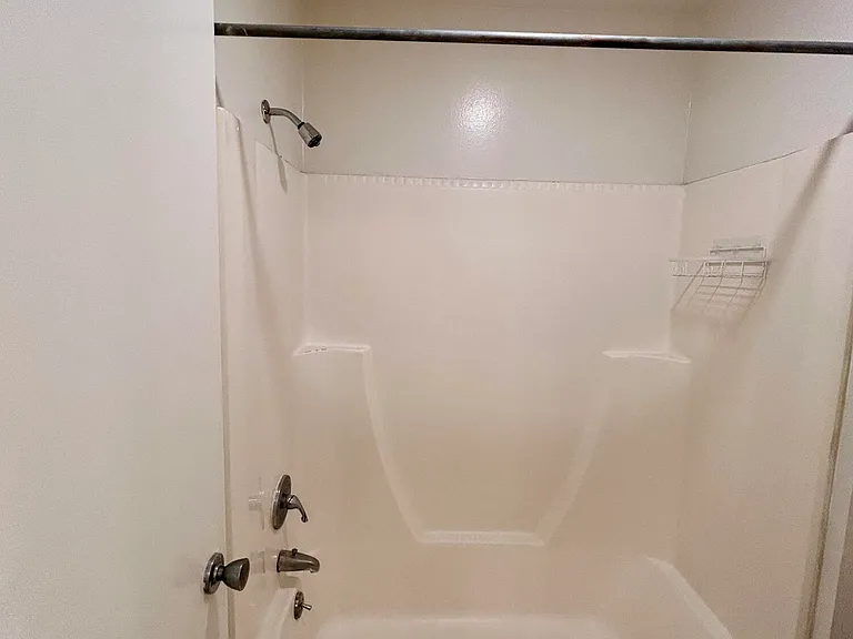 1423 Park Pl #19 — Photo 10
