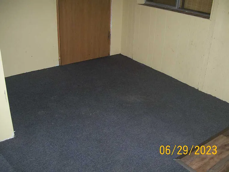 27901 Norris Rd #6 — Photo 5