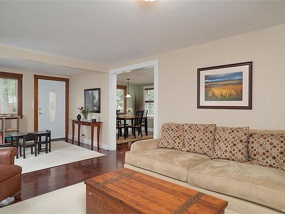 5th image of 65 Hamlin Ave