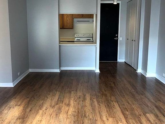3rd image of 535 N Michigan Ave APT 2701
