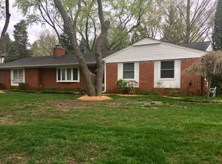 26150 Hidden Valley Dr, Farmington Hills, MI