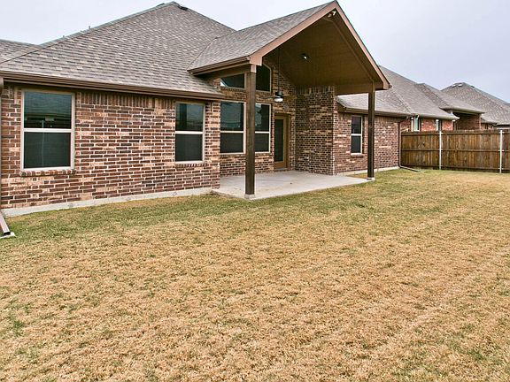 2nd image of 3422 Cedar Ln