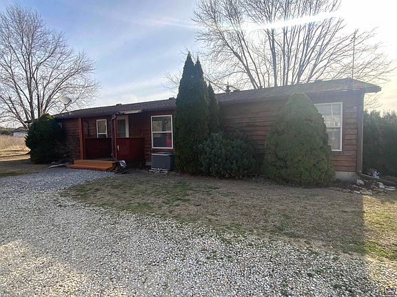3rd image of 10035 W Lake Rd