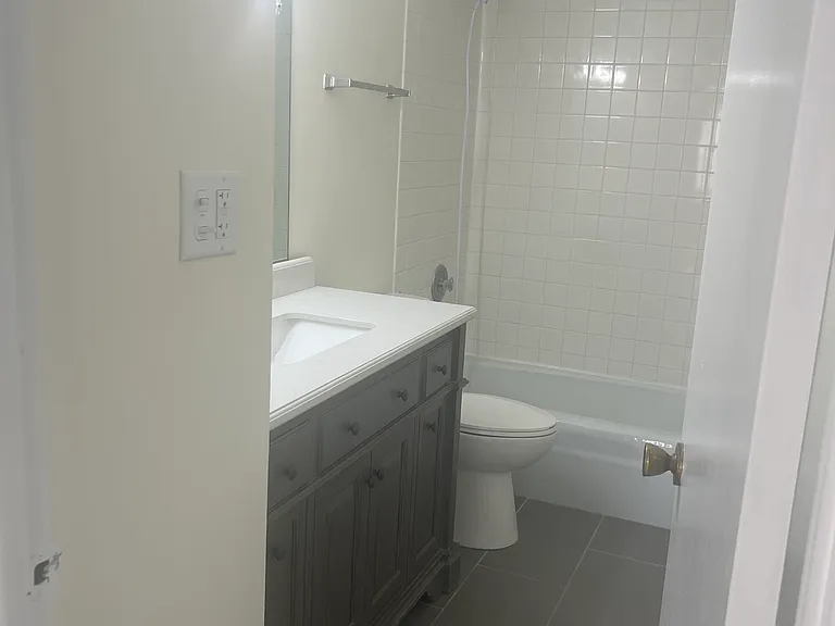 4608 Grove Ave — Photo 5