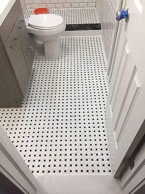 Rented by Metroline Realty | media 16