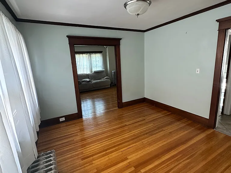 686 Tacoma Ave #2 — Photo 6