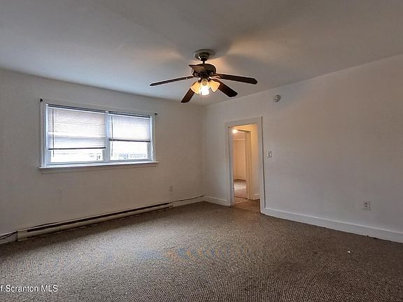3rd image of 326 N Hyde Park Ave APT 2