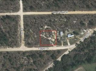 102 Flagler Dr, Interlachen, FL 32148