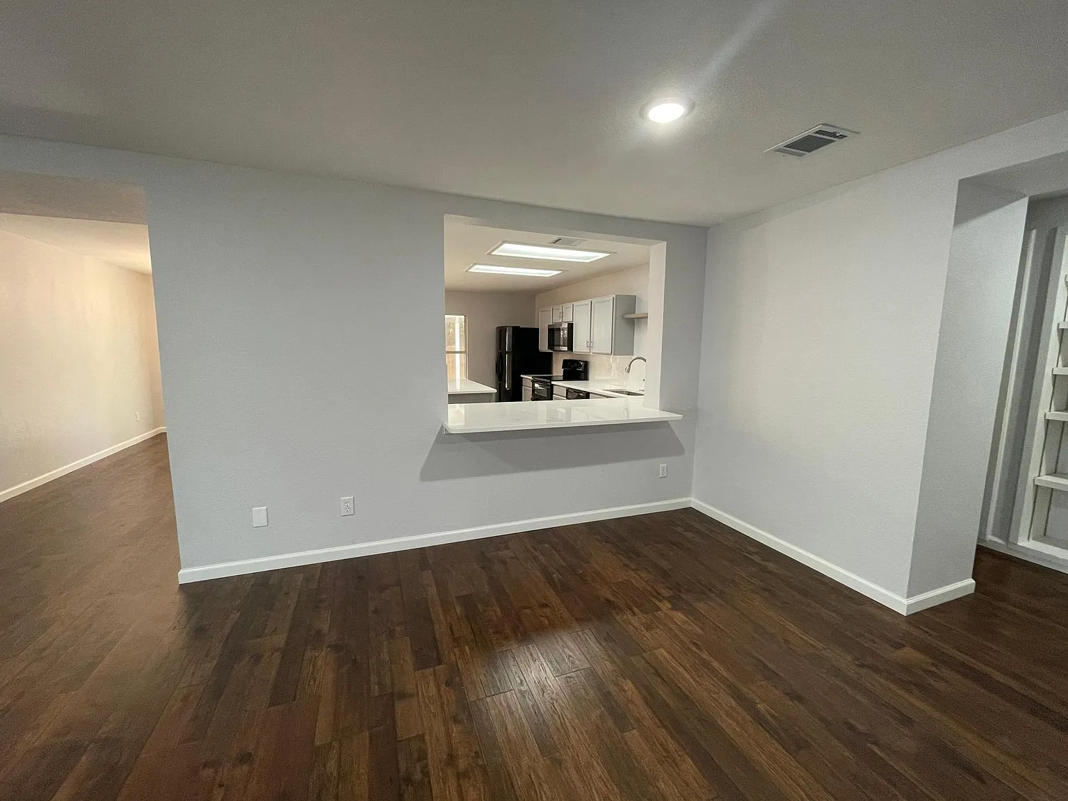 3 bed, 1770 sqft, $1,995 — Photo 4