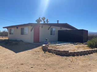 550 S Landers Ln, Landers, CA 92285