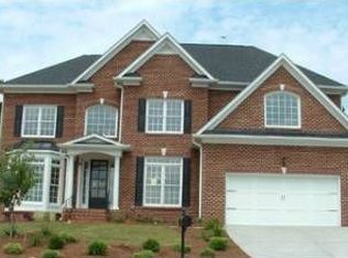 1900 Falls Farm Xing, Raleigh, NC 27614