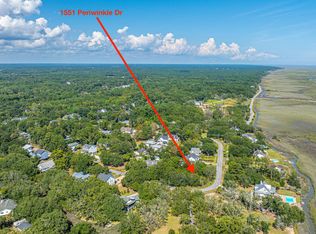 1551 Periwinkle Dr, Mount Pleasant, SC 29466