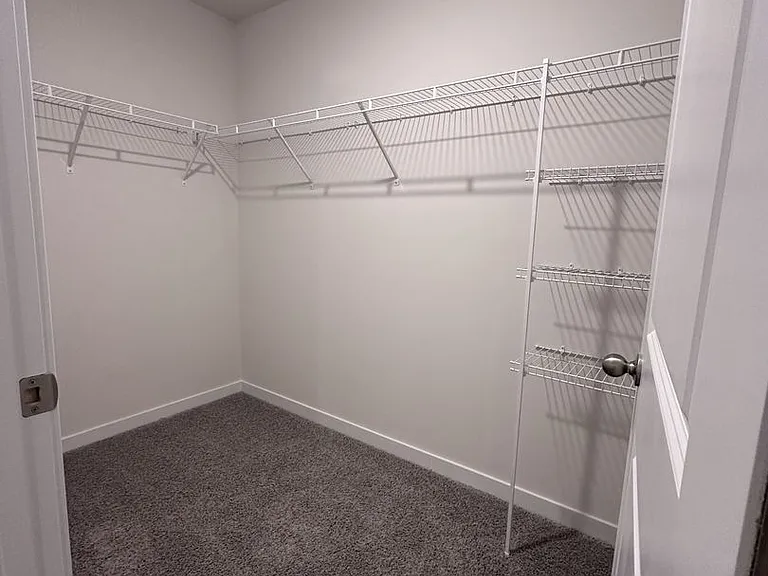 659 13th Avenue Dr NE — Photo 12