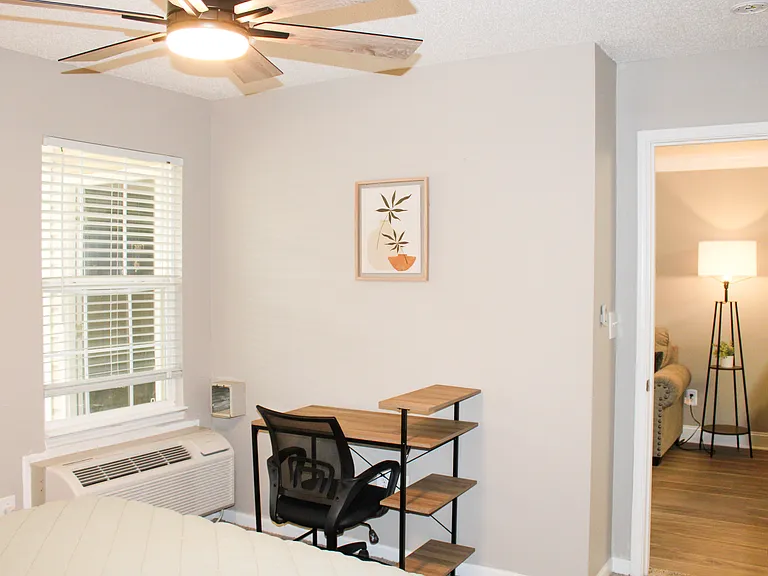 180 W Dublin Dr — Photo 49