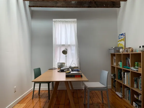 118 Lott Street image 4 of 10