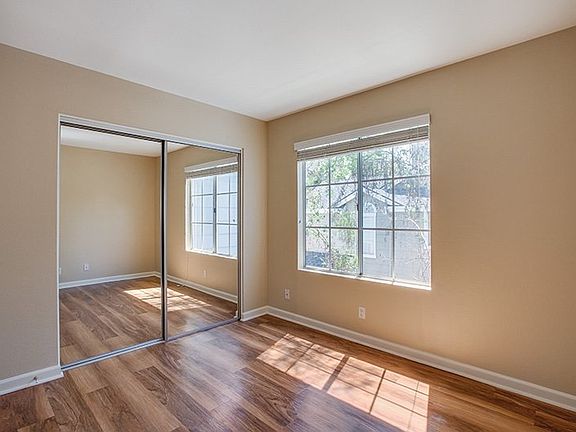 3rd image of 3550 Lookout Ct APT 434