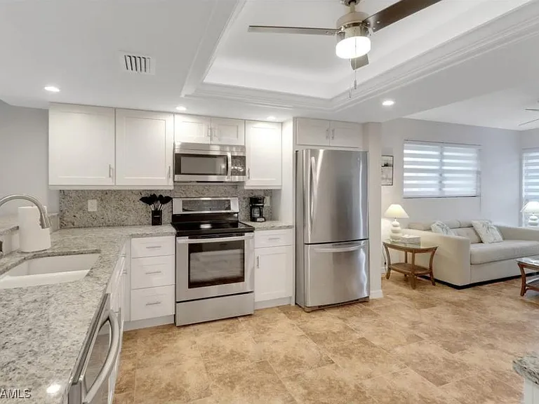 16442 Timberlakes Dr #104 — Photo 1