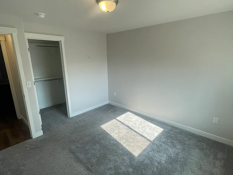 15228 S Park Bluff Way — Photo 8