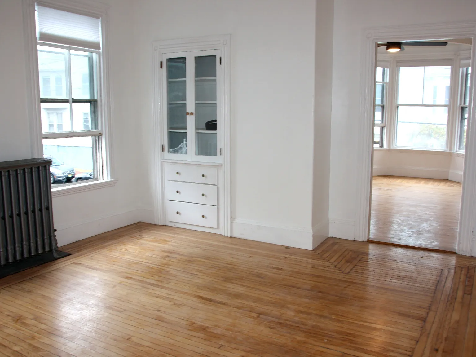 3 bed, 1200 sqft, $3,500 — Photo 3