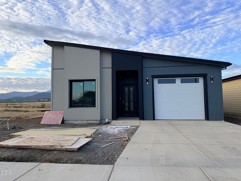 1st image of 627 Terrazzo Way