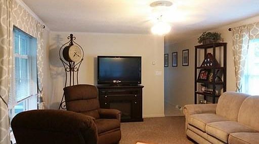 4th image of 276 Lunenburg St Lot 4