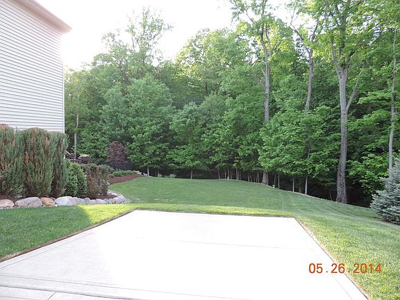 2nd image of 8996 W Hampton Dr