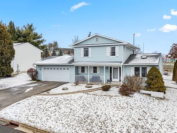 2nd image of 325 Jodie Dr