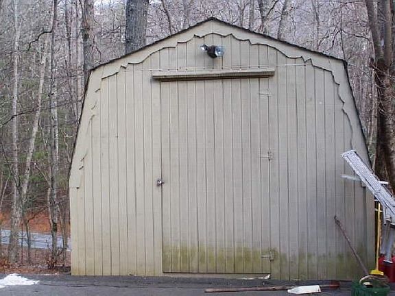 2nd image of 130 Eagle Cir